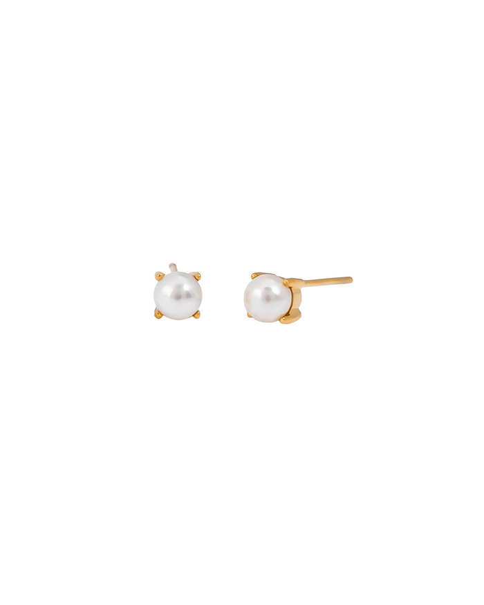 Pearl Studs